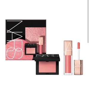 NIB Nars mini blush and lip duo set- Brand New!